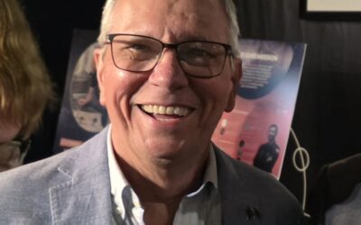 The Paradox of Human Connection in the Digital and AI Era.     By Dr. Carlos Damski +