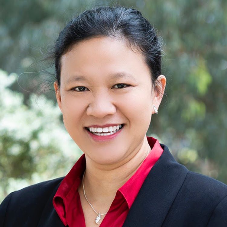 Portrait of Dr Eunice Sari, guest writer for Spektrumlab.io, discussing AI bias and ethical artificial intelligence in the mining industry